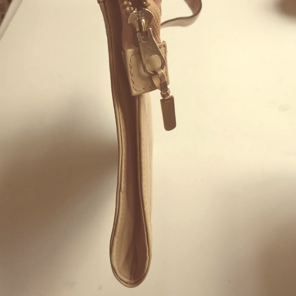 Vintage Valentino Leather Clutch - Picture 7 of 9